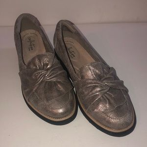 Clark’s Sharon Dasher Leather Metallic Wedge 7.5M